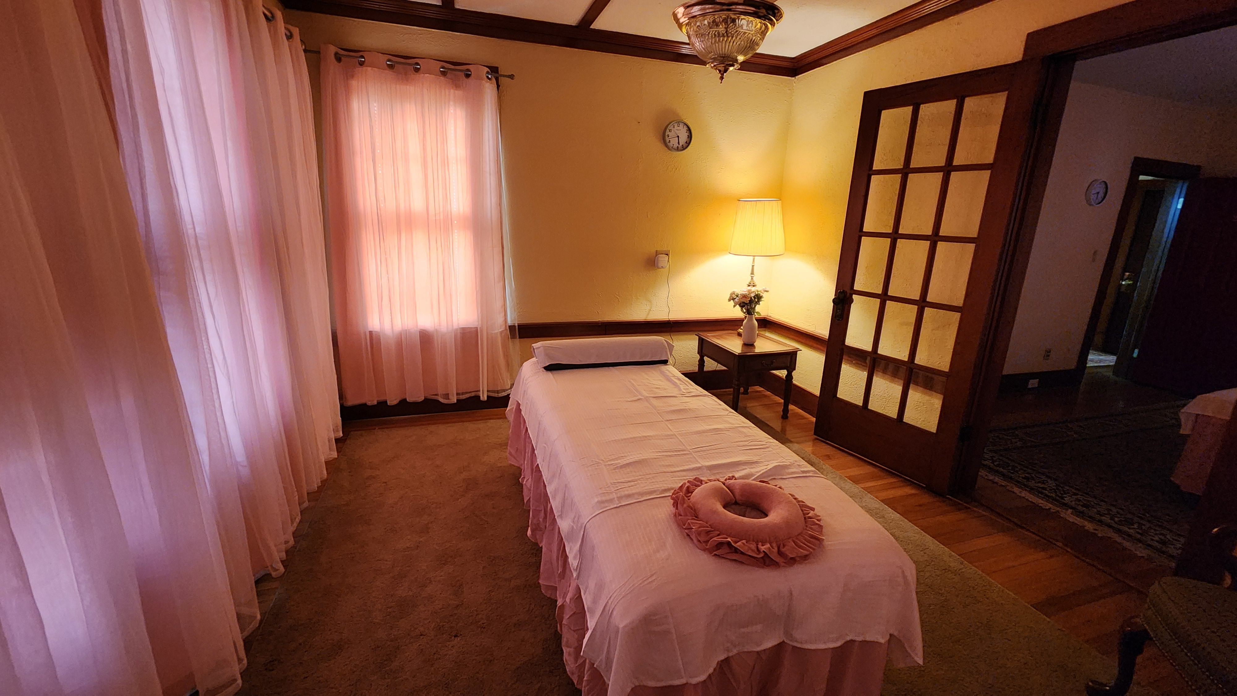 188 ZZ SPA gallery image